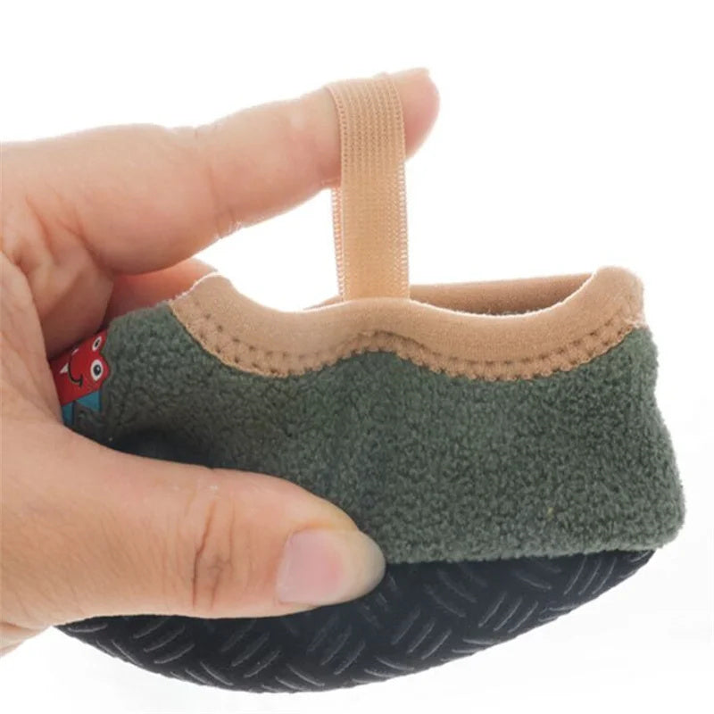 Anti Slip Newborn Baby Shoes Cartoon Slippers For Boys Girls Rubber Sole Winter First Walk Shoes In 5