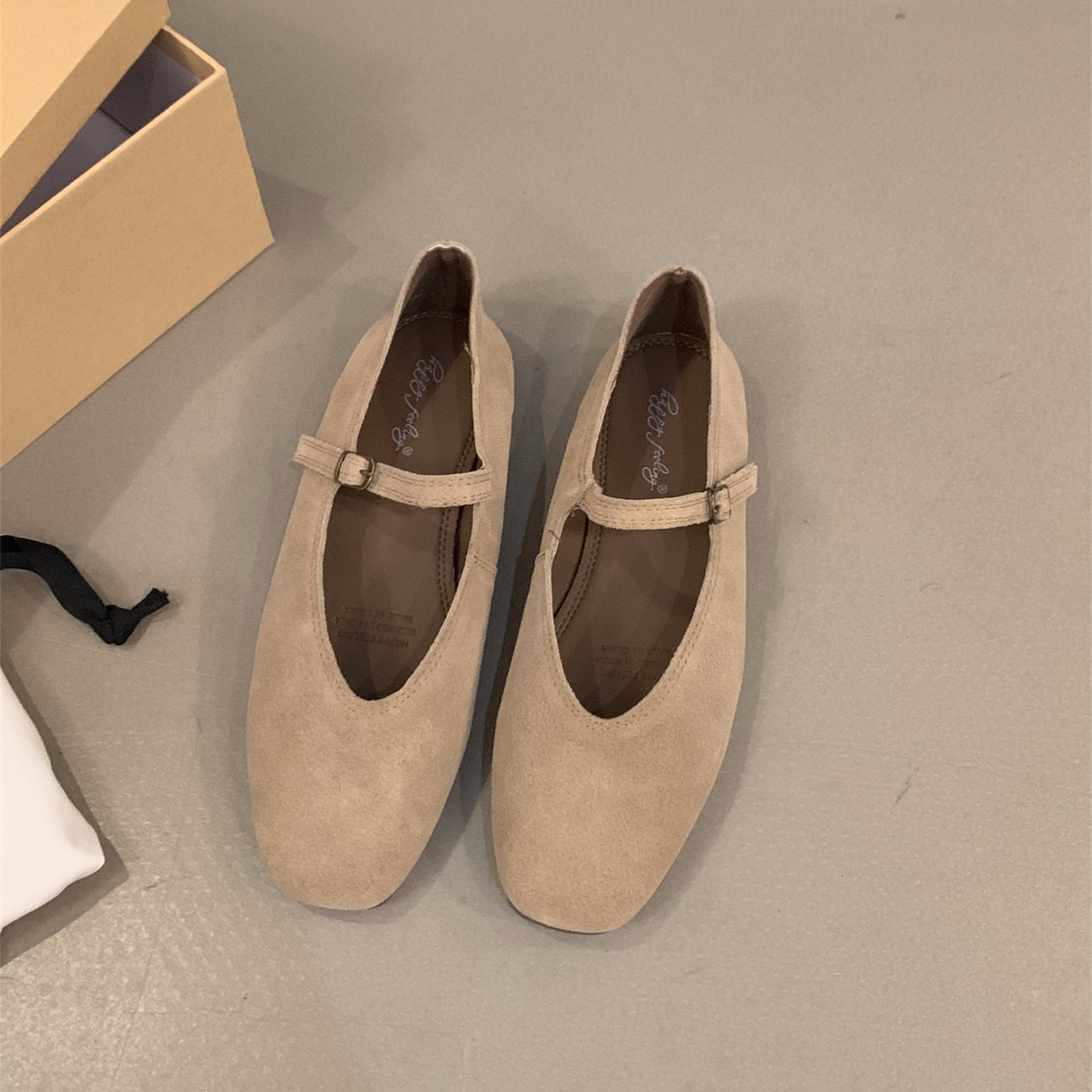 Soft Leather Women Flats Spring New Brand Round Toe Shallow Slip On Casual Ballet Shoes Elegant Dre 2