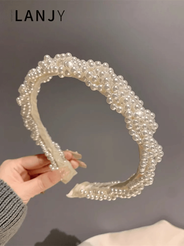 Elegant Pearl Hairband For Women 1