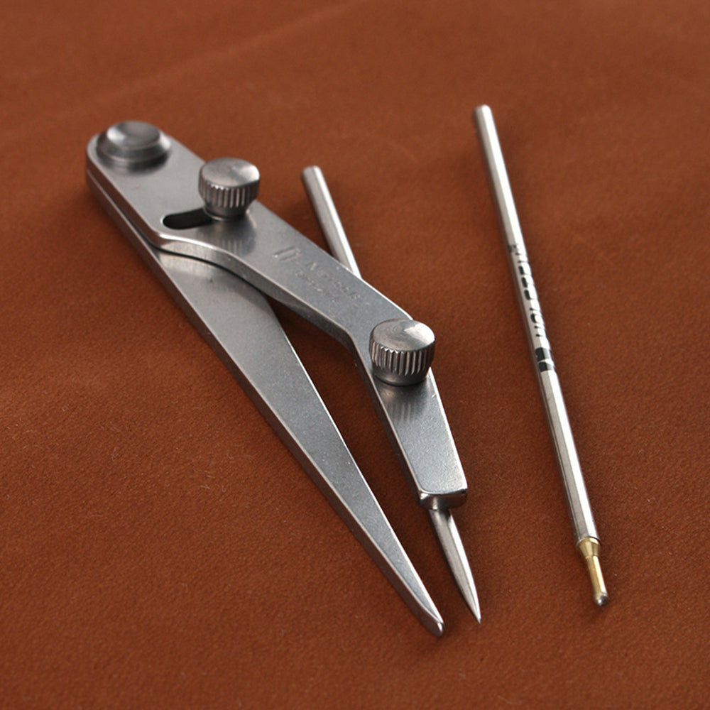 LeatherCraft Pitch Gauge Professional, Nat DIY Marking Tool, Silver Refill Pen, Lockable Spacing Gauge for Clearance