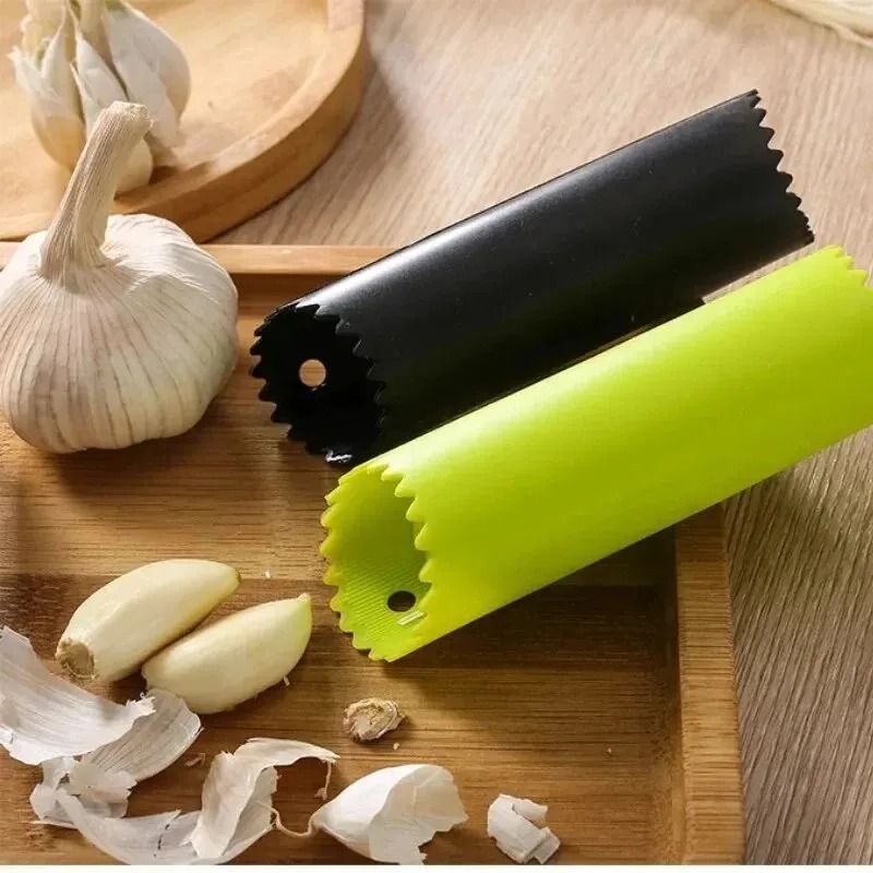 Silicone Garlic Peeler And Cleaning Brush Set 1