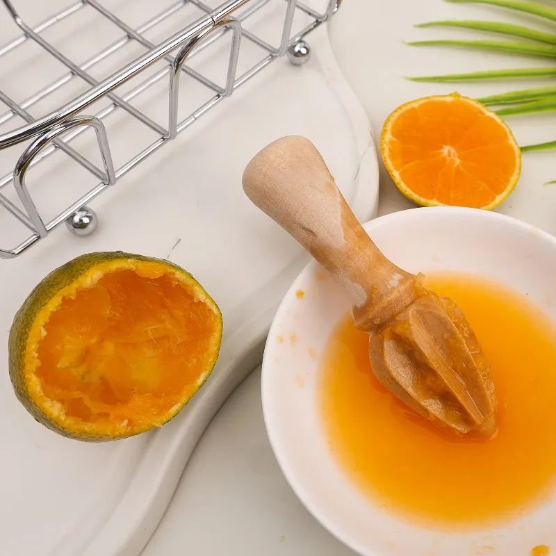 Wooden Citrus Reamer  Manual Lemon  Orange Hand Juicer Portable Mini Fruit Squeezer Kitchen Gadget 2