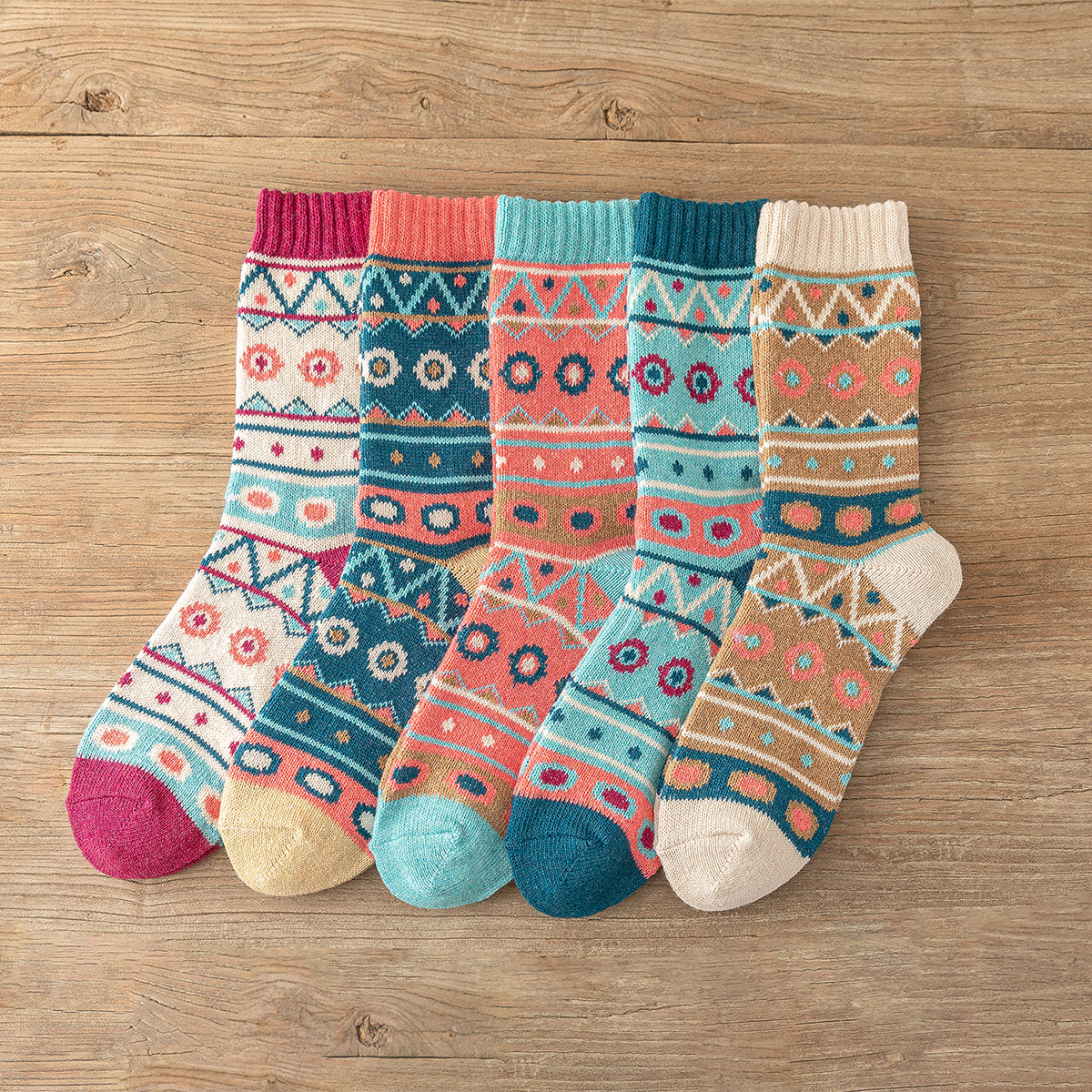 Man Women Socks Retro Style Flower Pattern Thick Warm Winter Socks 8