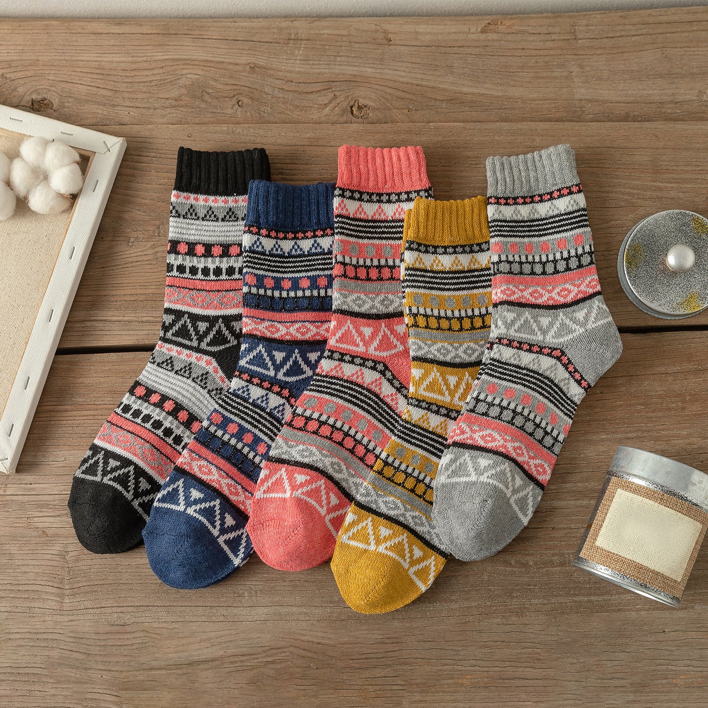 Man Women Socks Retro Style Flower Pattern Thick Warm Winter Socks 9