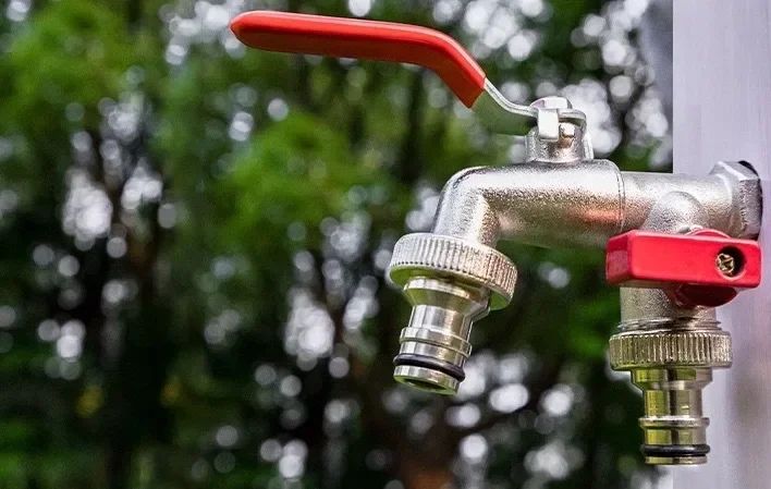2in1 Double Valve Outdoor Garden Faucet  AntiFreeze Water Tap With Dual Outlets For Garden Hoses Pa 7