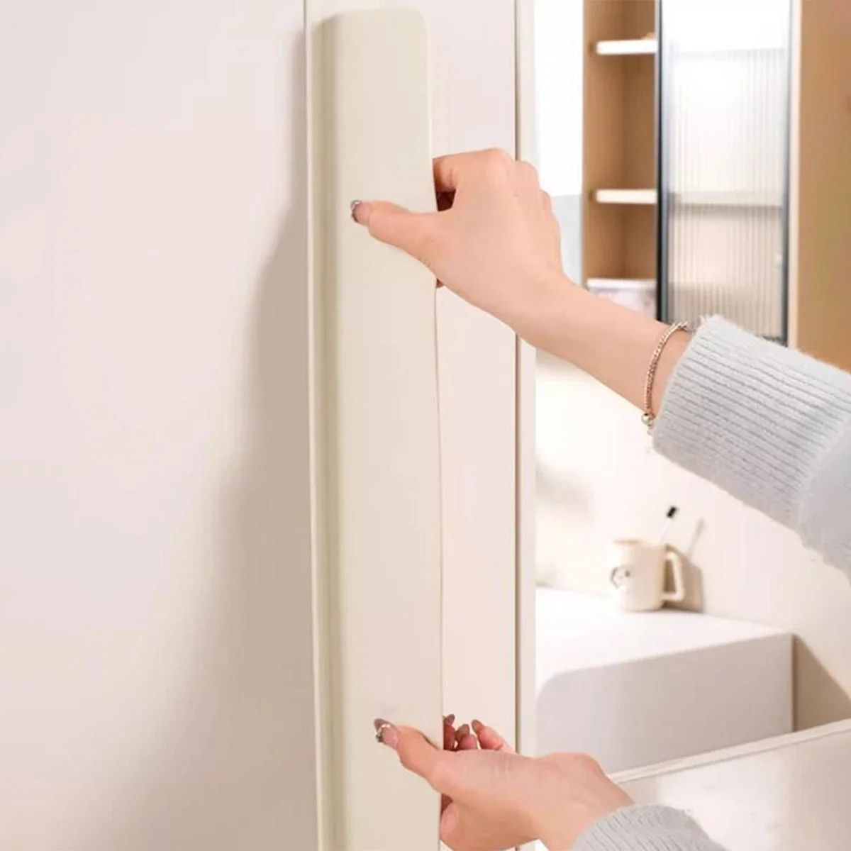 Silicone Sink Splash Guard With Suction Cup  WhiteGreen Water Baffle To Protect Clothes From Splash 7