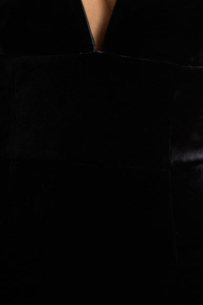 Yolanda | Black Velvet Sweetheart-Neck Maxi Dress